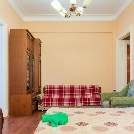 Квартира По Улице Большая Васильковская 92 Kiev Dış mekan fotoğraf
